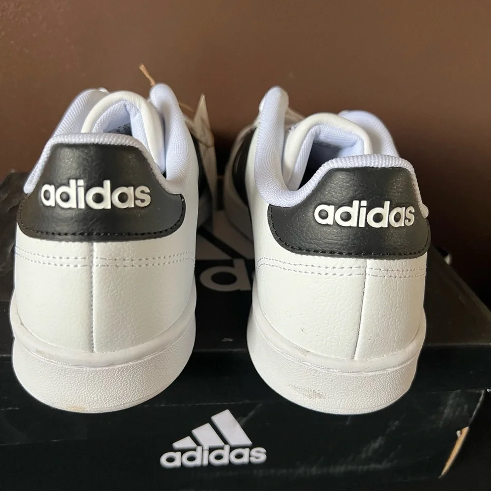 adidas Men's Grand Court Sneaker Sz 8.5 M